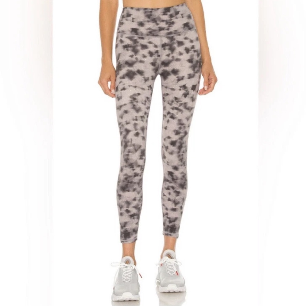 Varley Let’s Go High Rise Legging in Concrete Leaf Women’s Size Small Grey